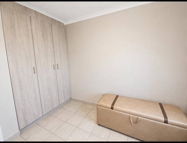 2 BEDROOM APARTMENT FOR SALE IN HEUWELOORD